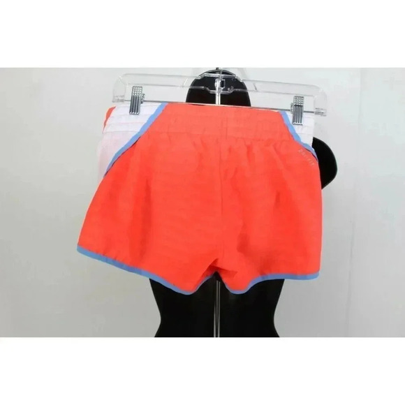 Nike DRI-FIT ladies shorts size S - Picture 2 of 3
